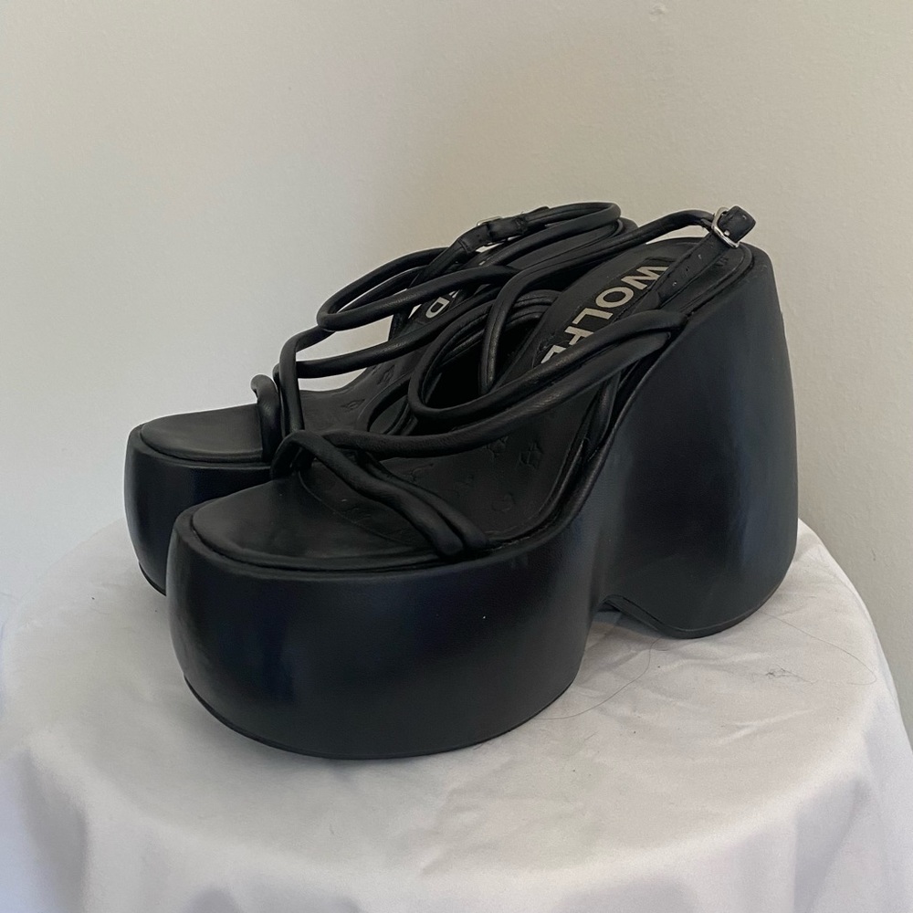 Naked Wolfe Black Platform Strappy Sandals - Picture 2 of 6